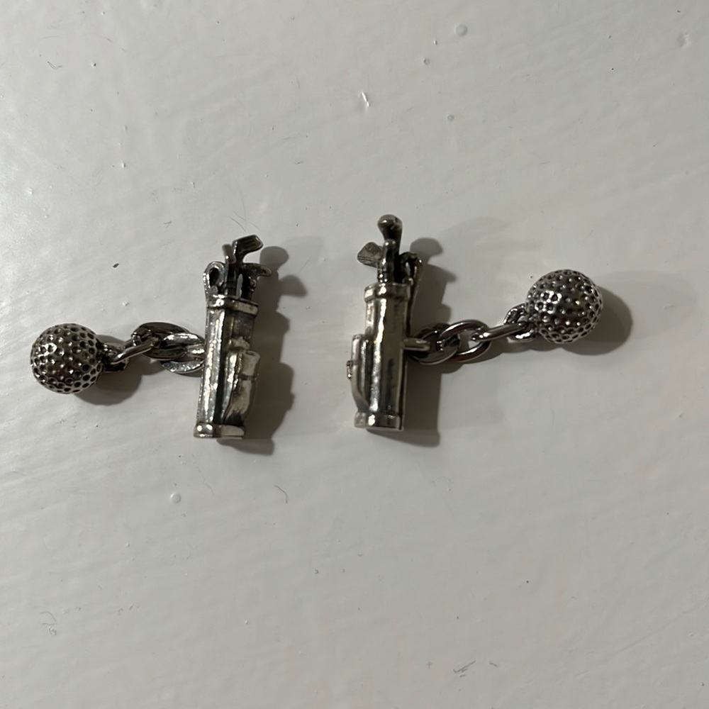 Cuff links golf bag